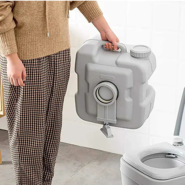 مرحاض التخييم المحمول