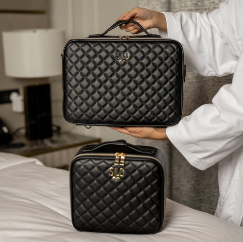 حقيبة مكياج سيلو